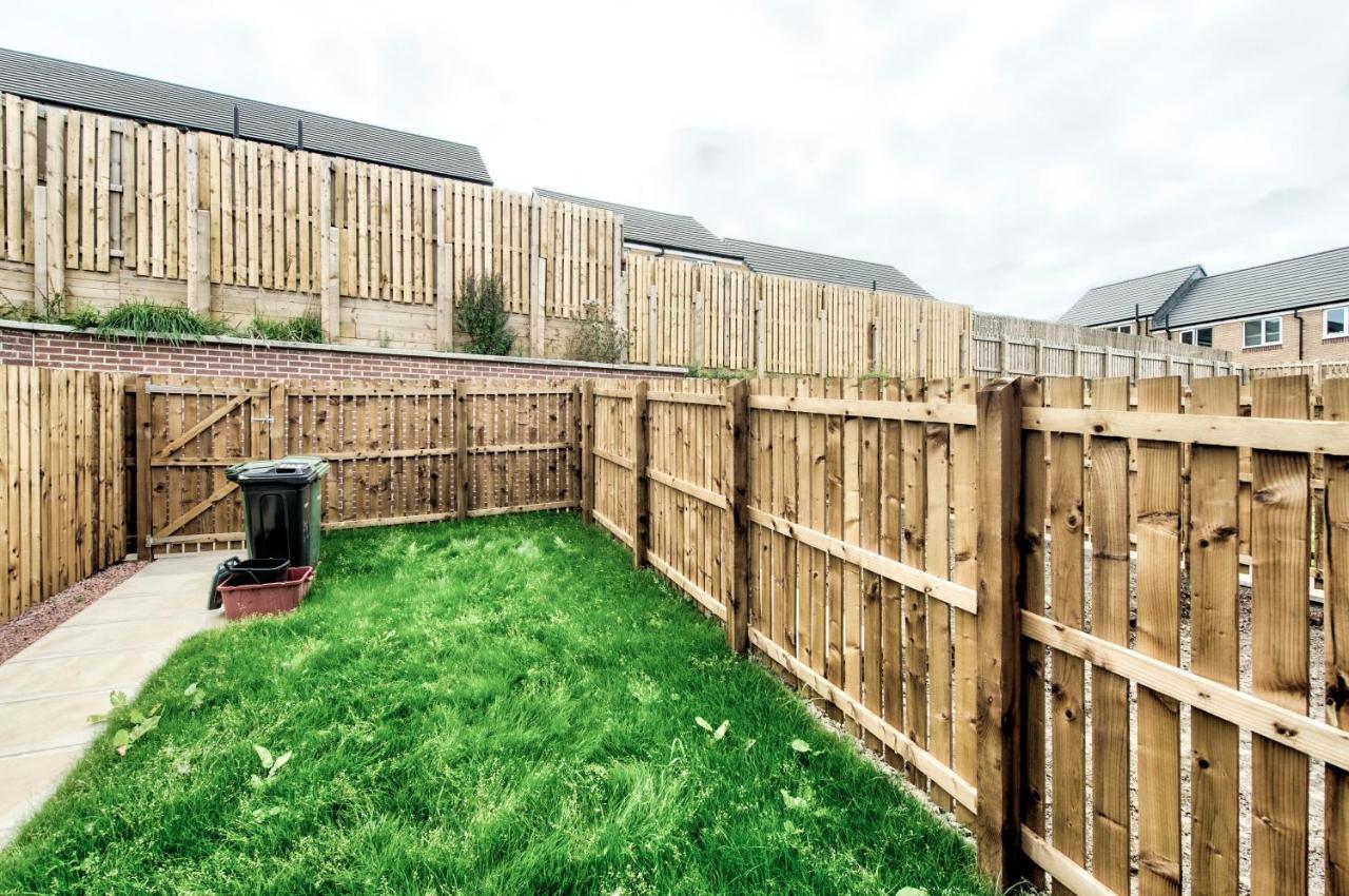 2-Bedroom Holiday Home With Private Garden & Parking Edinburgh Exteriér fotografie